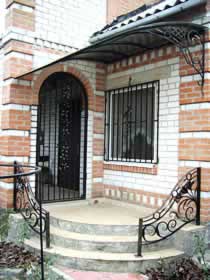 Forged protections, fences, handrails